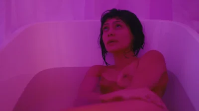 Tarryn Wyngaard nude in tub Pulse 2022 s1e6 1080p Web 05