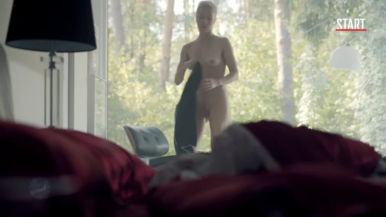 Darya Moroz nude full frontal others nude and sexy in TV Show Soderzhanki (RU-2020) s2e4-8 1080p