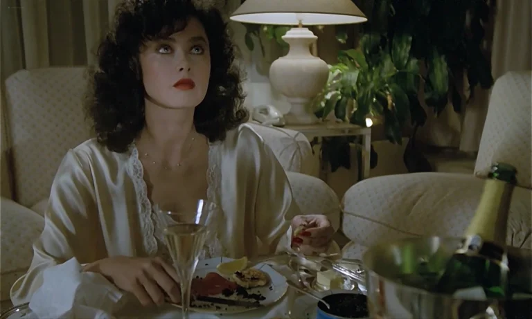 Dayle Haddon sexy Gabrielle Lazure hot – La crime (FR-1983) 1080p Web