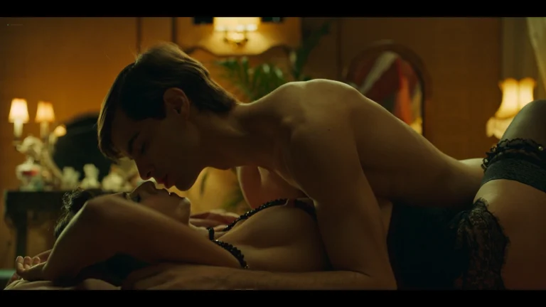 Claudia Ferranti nude topless in TV Show Bosé (2022) s1e1 1080p Web