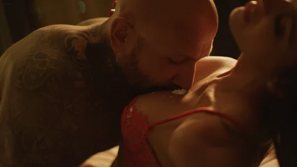 Jen Barbeito nude sex in Narco Sub 2021 1080p09