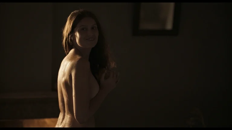 Laetitia Casta nude in L’Incroyable Histoire du Facteur Cheval (FR-2018)
