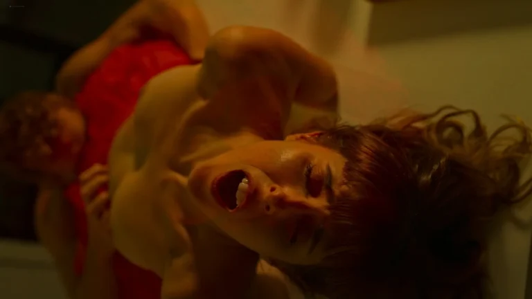 Diana Gómez nude in TV Show Valeria (ES-2021) S3