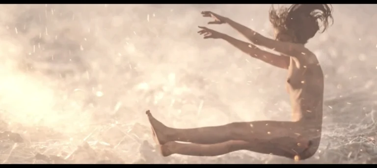 Laia Barot nude in Inspira – Onades de Nit (2012)