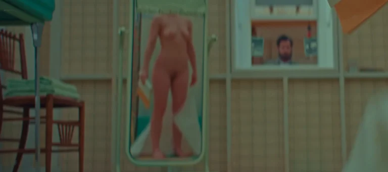 Scarlett Johansson nude in Asteroid City (2023)
