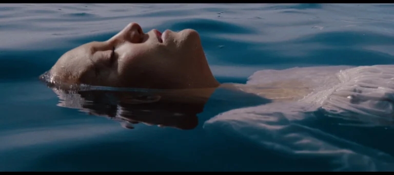 Kate Hudson hot in A Little Bit Of Heaven (2011)