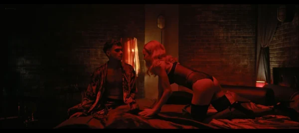 Carla Gugino hot and sexy Kate Siegel see through others nude in The Fall of the House of Usher 2023 S1 1080p Web 12