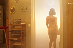 Anna Glaube nude butt Tatiana Rybinetc Darya Sergeeva hot and sexy in Razvod RU 2022 S1 1080p Web 05