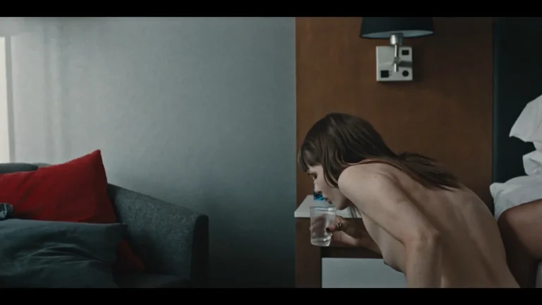 Kelly Depeault nude hot sex scenes in Noémie dit oui (FR-2022)