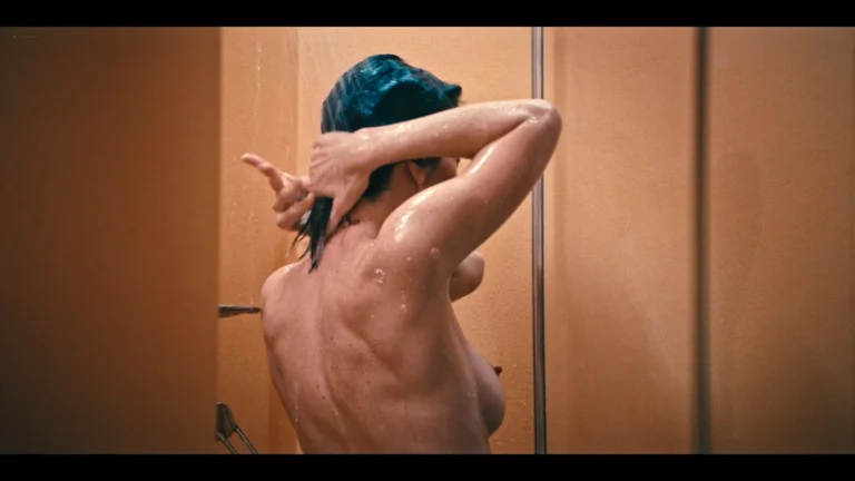 Sara Giraudeau nude scenes in TV Show Tout va bien (FR-2023) S1