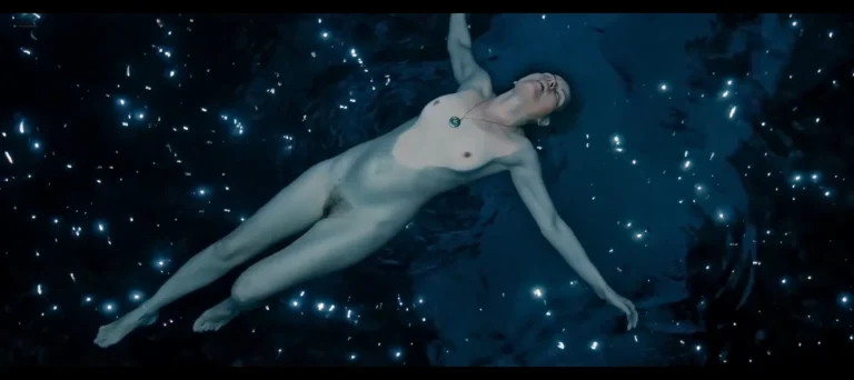 Gabrielle Lopes nude full frontal scenes in O Espaço Infinito (BR-2023)