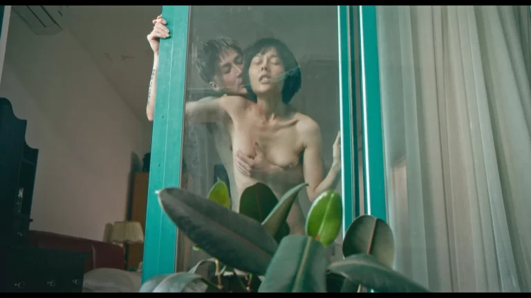 Yuan Tian nude scenes in White River (KR-2023)