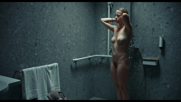 Marta Nieradkiewicz nude full frontal scenes in Lek (PL-2023)