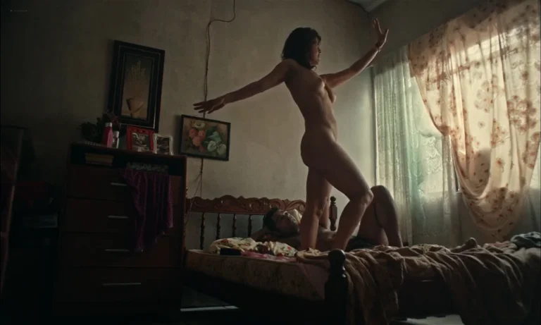 Maeve Jinkings nude scenes in Pedágio (BR-2023)