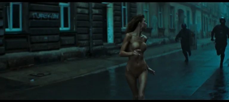 Angela Olszewska nude full frontal scenes in Lead Balloons (PL-2021)