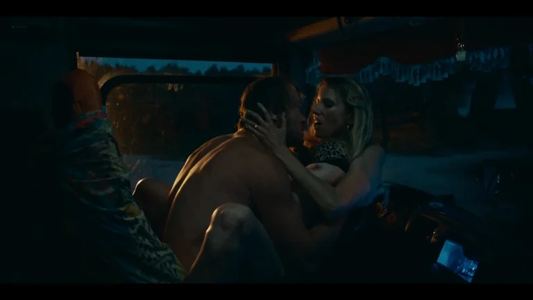 Sonia Roszczuk nude sex scenes in Tata (PL-2022)