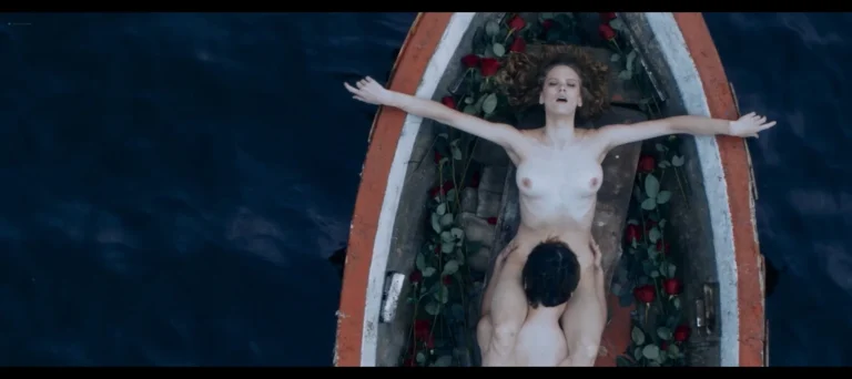 Mariya Yanycheva nude sex scenes in Taynoe vlechenie (RU-2023)