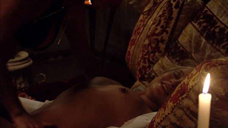 Caroline Néron hot scenes in Eternal (2004)