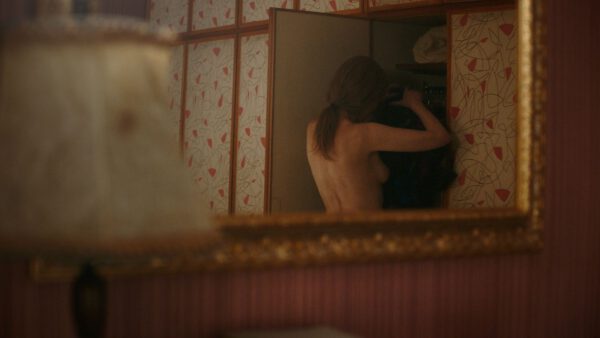 alba rohrwacher nude side boob my brilliant friend (2024) s4e9 1080p web 04