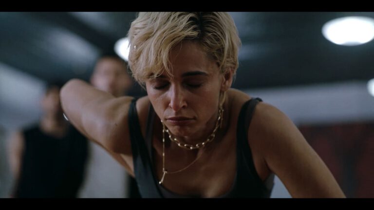 Naomi Scott sexy scenes in Smile 2 (2024)
