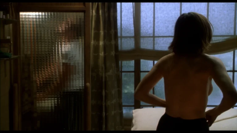 Mira Sorvino nude side boob scenes and sex in At First Sight (1999) 1080p BluRay