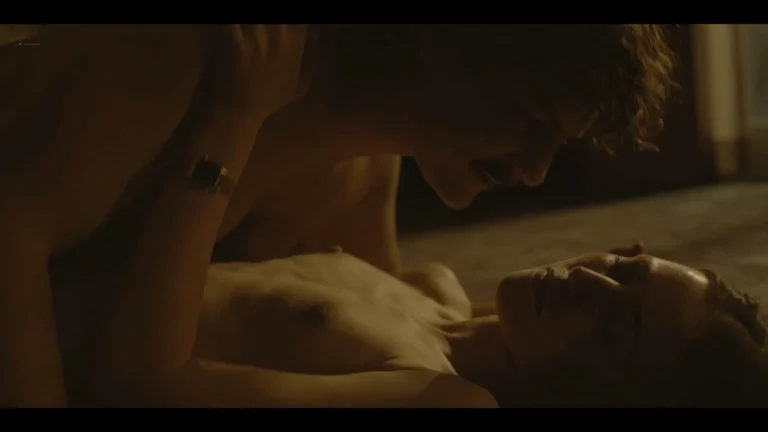 Ella Rae Peck nude topless scenes and sex in TV Show Devil in Disguise John Wayne Gacy (2025) s1e8 1080p Web