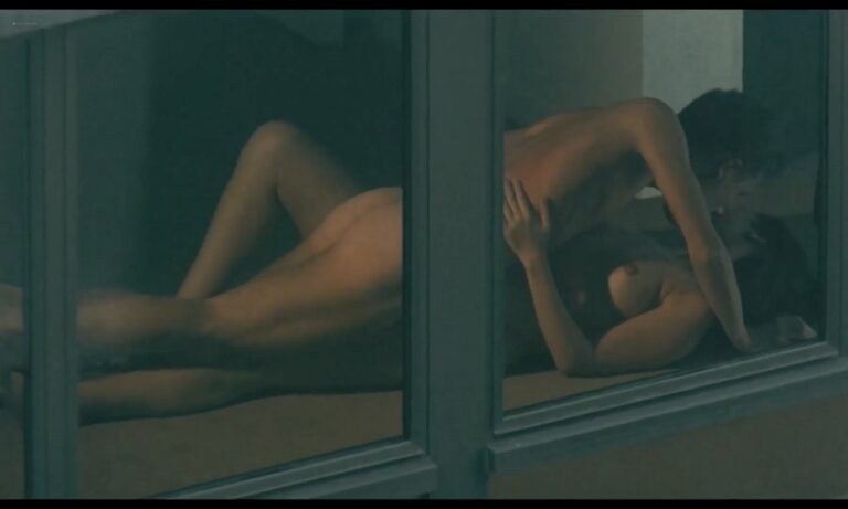 Marina de Van nude sex scenes Lucia Sanchez, Sasha Hails all nude in Ozon Remastered & Uncut (FR-2022) 1080p Web