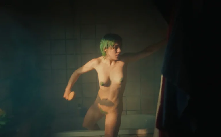 Sarah Short nude bush scenes and sex in Clorofilla (IT-2023) 1080p Web