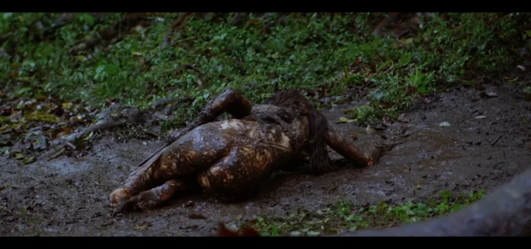 Mallika Sherawat nude hot scenes in Hisss (IN-2010) 1080p Web