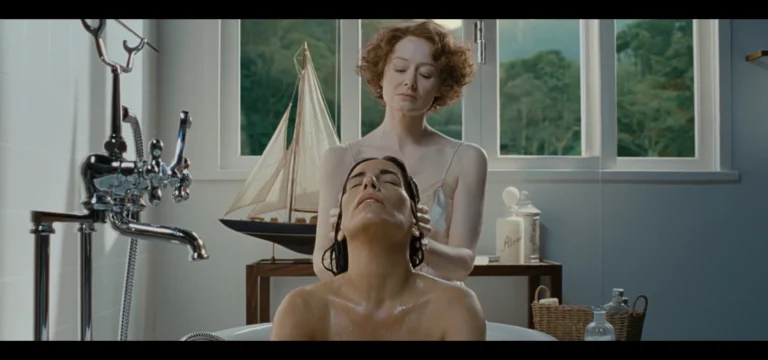 Miranda Otto sexy lesbian sex scenes with Glória Pires in Reaching For The Moon (2013) 1080p BluRay