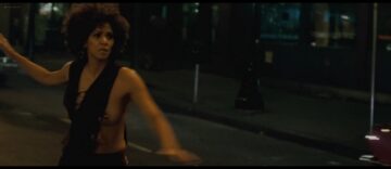 Halle Berry nude brief topless as a hot stripper - Frankie and Alice (2010) HD 1080p Web Halle Berry nude brief topless as a hot stripper - Frankie and Alice (2010) HD 1080p Web (7)