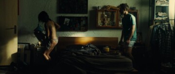 Zoe Saldana hot and sexy in Colombiana (2011) hd1080p Zoe Saldana hot and sexy in Colombiana (2011) hd1080p