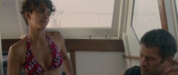 Halle Berry sexy bikini - Dark Tide (2012) hd720p Halle Berry sexy bikini - Dark Tide (2012) hd720p