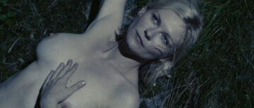 Kirsten Dunst nude topless in Lars von Trier's - Melancholia (2011) HD 1080p BluRay Kirsten Dunst nude topless in Lars von Trier's - Melancholia (2011) HD 1080p BluRay (2)
