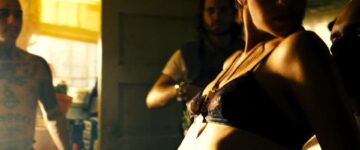 Keira Knightley nude topless and very hot - Domino (2005) hd1080p Keira Knightley nude topless and very hot - Domino (2005) hd1080p