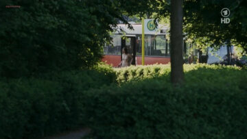 Nina Hoss nude full frontal bush and skinny dipping - Das Herz ist ein dunkler Wald (2008) HDTV 720p Nina Hoss nude full frontal bush and skinny dipping - Das Herz ist ein dunkler Wald (2008) HDTV 720p (4)