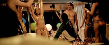 Rose McIver hot butt naked in - Blinder (2013) hd1080p Rose McIver hot butt naked in - Blinder (2013) hd1080p