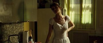 Nadir Caselli nude topless - Posti in piedi in paradiso (IT-2012) Nadir Caselli nude topless - Posti in piedi in paradiso (IT-2012) (7)