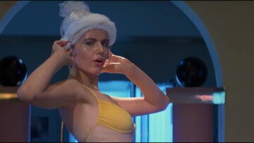 Geena Davis hot and funny in bikini - Earth Girls Are Easy (1989) hd1080p Geena Davis hot and funny in bikini - Earth Girls Are Easy (1989) hd1080p (2)