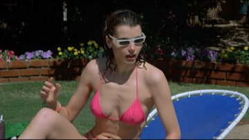 Geena Davis hot and funny in bikini - Earth Girls Are Easy (1989) hd1080p Geena Davis hot and funny in bikini - Earth Girls Are Easy (1989) hd1080p (10)