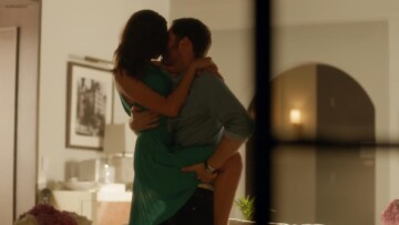 Odette Annabelle hot and mild sex - Rush (2014) s1e8 hd1080p Odette Annabelle hot and mild sex - Rush (2014) s1e8 hd1080p (4)