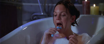 Anna Faris hot Carmen Electra hot and wet and Shannon Elizabeth sexy cleavage - Scary Movie (2000) hd1080p Anna Faris hot Carmen Electra hot and wet and Shannon Elizabeth sexy cleavage - Scary Movie (2000) hd1080p (7)