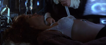 Julia Roberts hot and sexy in bra - Flatliners (1990) hd1080p Julia Roberts hot and sexy in bra - Flatliners (1990) hd1080p (1)