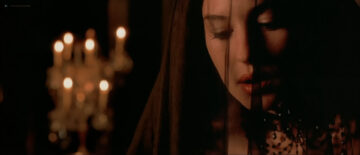 Monica Bellucci nude in - Le pacte des loups (FR-2001) HD 1080p BluRay Monica Bellucci nude in - Le pacte des loups (FR-2001) HD 1080p BluRay (13)