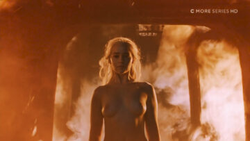 Emilia Clarke nude topless- Game of Thrones (2006) s6e4 HDTV 1080p Emilia Clarke nude topless- Game of Thrones (2006) s6e4 HDTV 1080p (4)