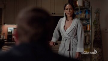 Jennifer Lopez hot some sex - Shades of Blue (2017) s2e2 HDTV 720 Jennifer Lopez hot some sex - Shades of Blue (2017) s2e2 HDTV 720 (7)