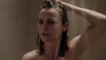 Keri Russell nude butt in the shower -The Americans (2017) s5e2 HD 1080p Keri Russell nude butt in the shower -The Americans (2017) s5e2 HD 1080p (8)