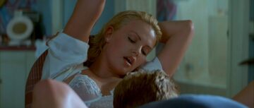 Charlize Theron nude topless and Teri Hatcher hot - 2 Days in the Valley (1996) HD 1080p WEB Charlize Theron nude topless and Teri Hatcher hot - 2 Days in the Valley (1996) HD 1080p WEB (9)