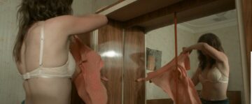 Emma Booth nude bush and topless - Hounds of Love (AU-2016) 1080p WEB Emma Booth nude bush and topless - Hounds of Love (AU-2016) 1080p WEB (2)
