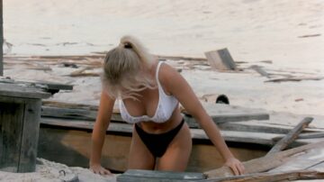 Erika Eleniak nude topless and sex very hot - Chasers (1994) HD 1080p Web Erika Eleniak nude topless and sex very hot - Chasers (1994) HD 1080p Web (12)